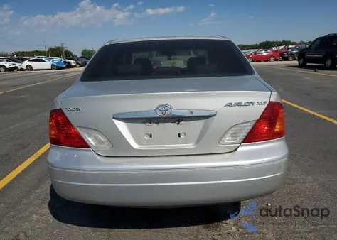2000 Toyota Avalon Xl from USA, damaged, VIN 4T1BF28B2YU103719